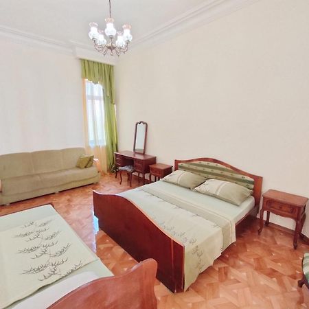 Batumi Sun Hostel Eksteriør bilde
